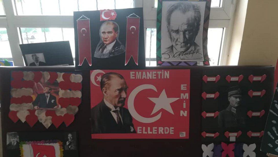 Necla Midilli Merkez Ortaokulu 10 Kasım Atatürk'ü Anma Sergisi Düzenledi.